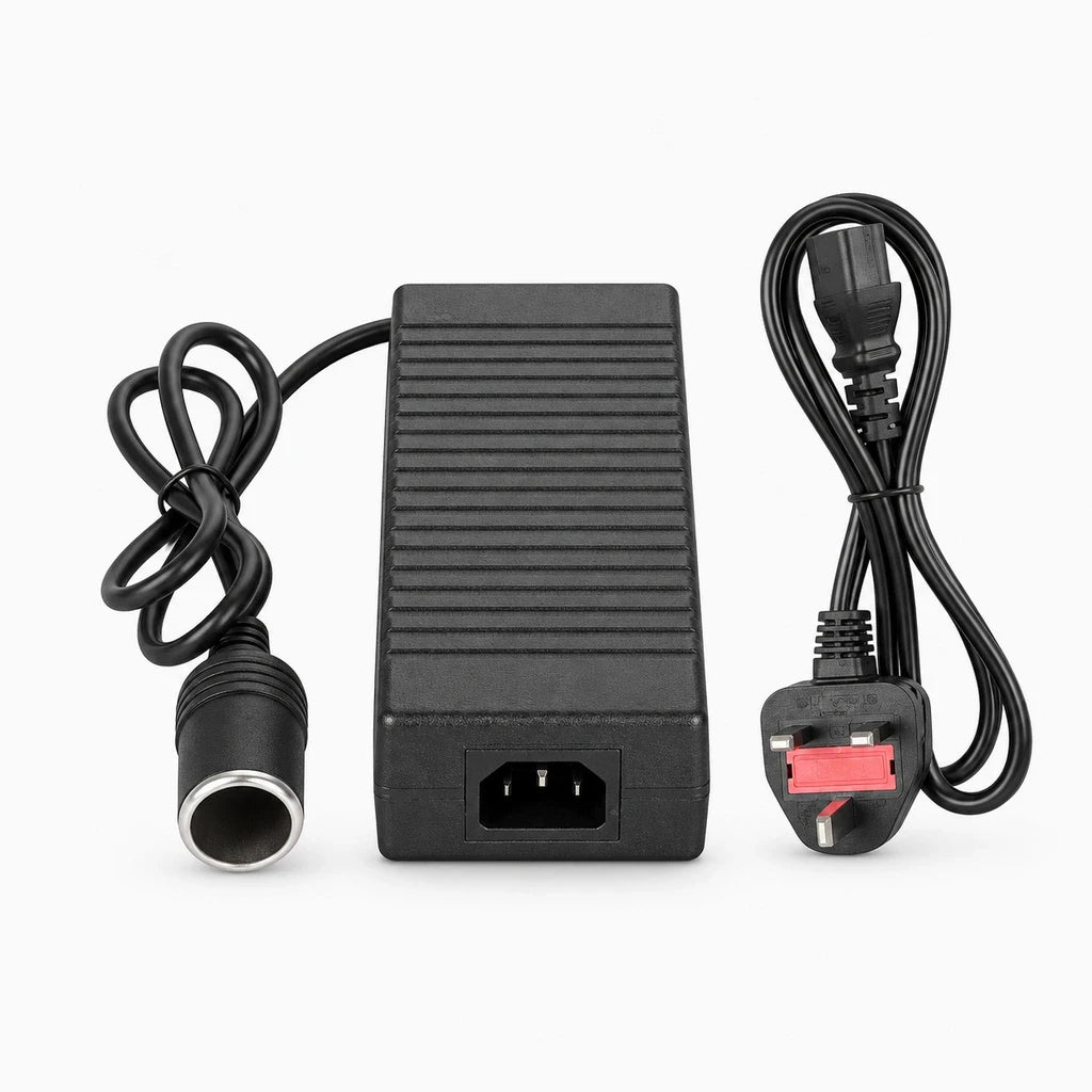 Convertisseur allume cigare format EU montrant connecteur standard et câble d'alimentation secteur