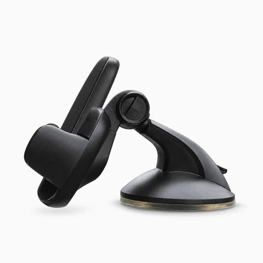Accroche téléphone voiture fixée sur pare-brise avec smartphone en position verticale