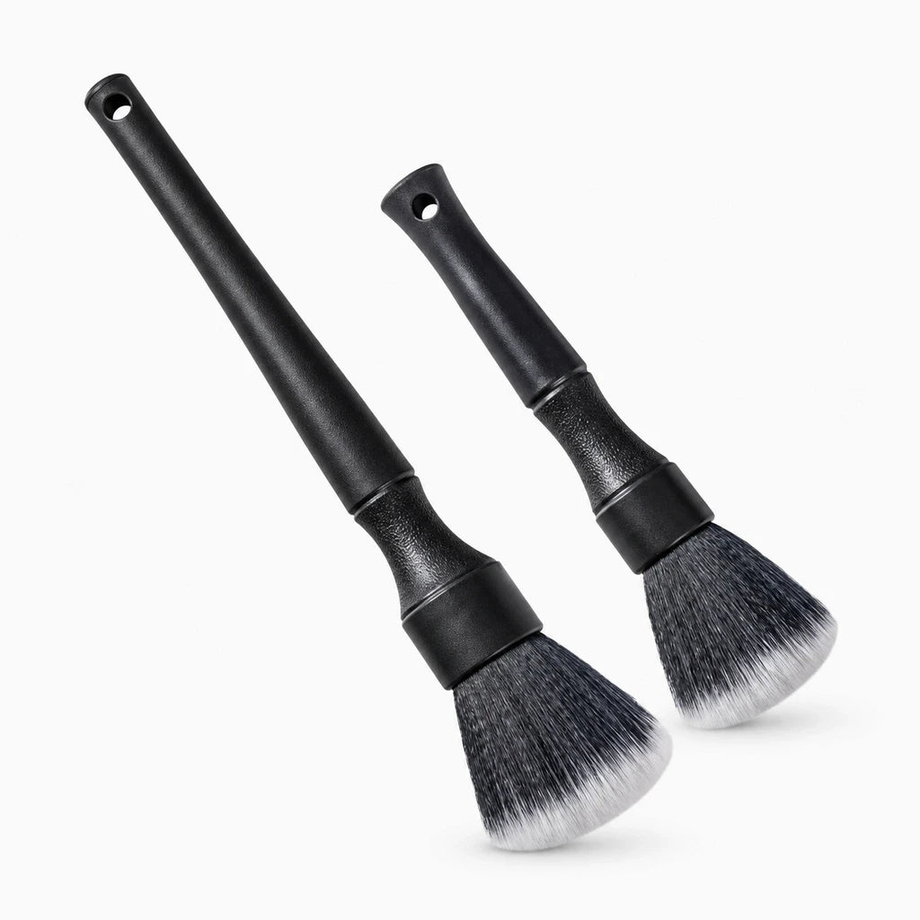 Set de brosses de débosselage formats variés manche cuir gainé voiture moto