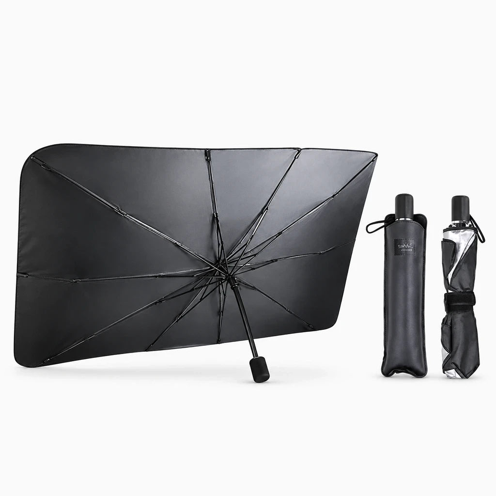 Pare soleil automobile installé contre le pare-brise, protection thermique en place