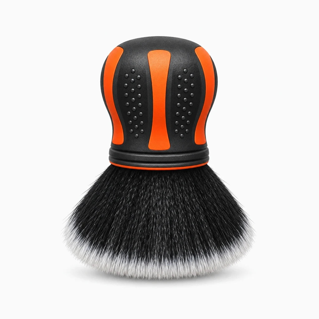 Produits entretien voitures : brosse compacte pour grilles d'aération et interstices des sièges