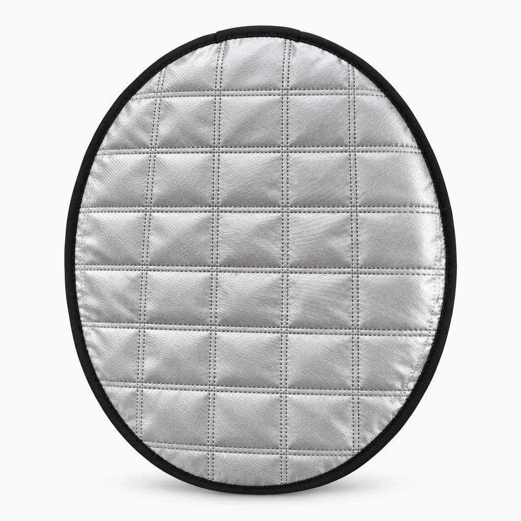 Volant automobiliste protégé par housse soleil anti-UV en usage quotidien