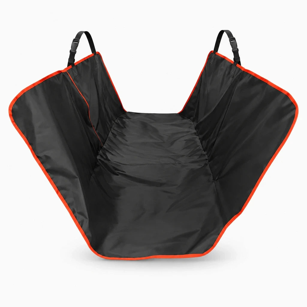 Siège pour chien voiture installé sur banquette arrière, tissu protecteur anti-poils et griffures